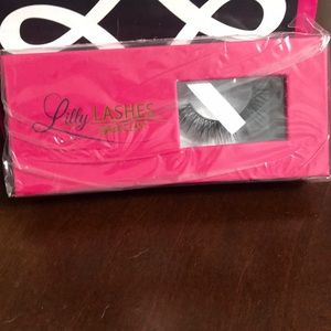 Lilly Lashes in Luxe